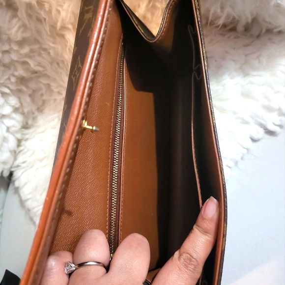 Louis Vuitton brown monogram clutch bag - Picture 3 of 5